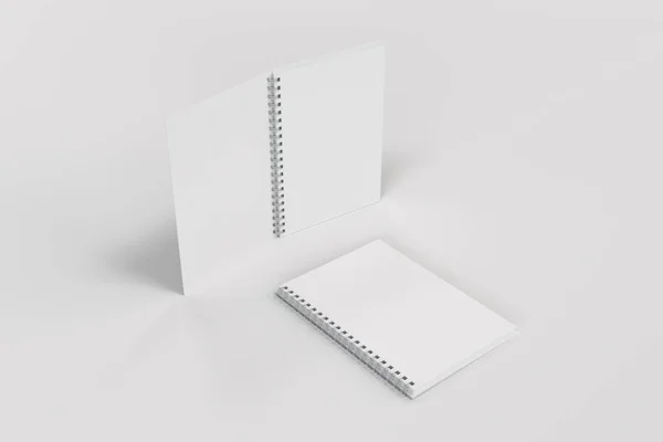 Dva notebooky s spiral vázán na bílém pozadí — Stock fotografie