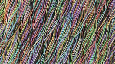 Çok renkli kablolar ve teller üzerinde siyah yüzey bükülmüş