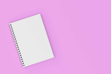 Menekşe arka plan üzerinde bağlı Garı defter spiral