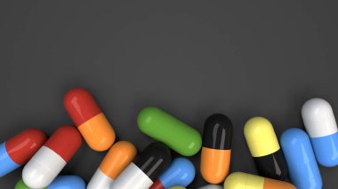 Renkli ilaç kapsül yığını