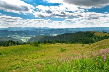 Güzel Dağlar Manzarası 
