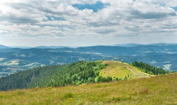 Schöne Berglandschaft — Stockfoto