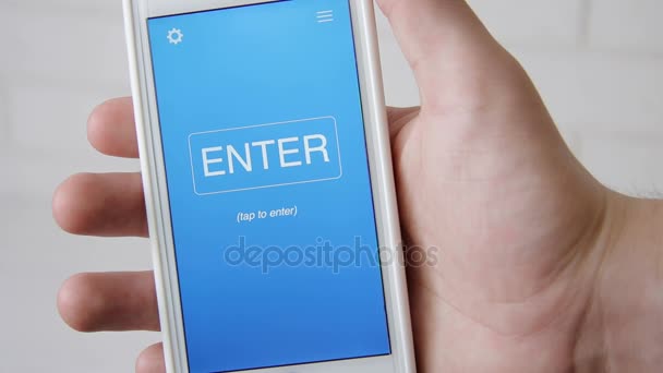 Keresőmarketing fogalma alkalmazás a smartphone. Az ember használ mozgatható app. — Stock videók