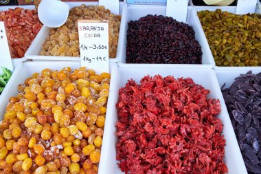 Tatlılar çeşitli şekerler, hünnap İspanya, Mercadillo de Pazar piyasada Campo de Guardamar.