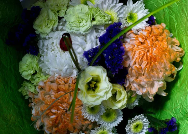 Güzel çiçek Sevgililer günü