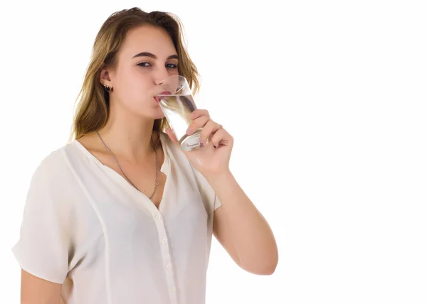 Young pretty girl drinks fresh water — Stock Photo, Image