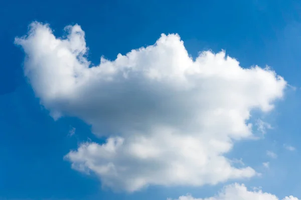 Blauwe Hemel Met Cloud Close Blauwe Hemel Met Wolken Achtergrond — Stockfoto