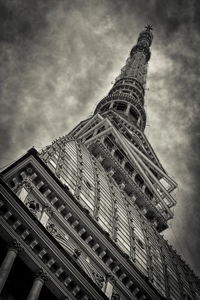 Mole Antonelliana dulceprincessa ve beyaz içinde