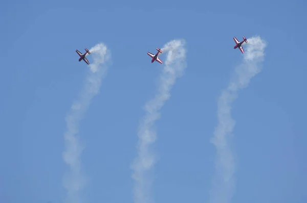 Akrobatik uçuş creasy