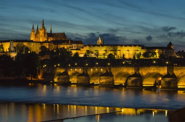 Eski Şehir Prag Carlo Köprüsü