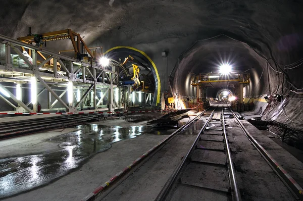 Yeraltı işleme, Delme 