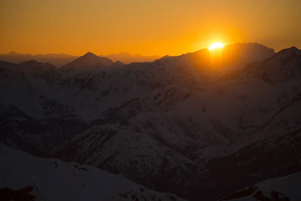 Hangi Presolana içinde kar kış 