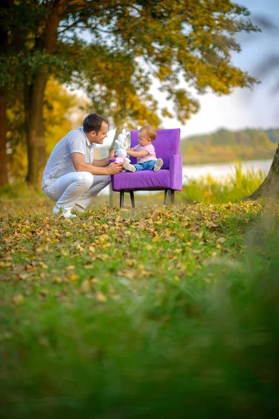 Father with the beloved little daughter — Stock Photo, Image