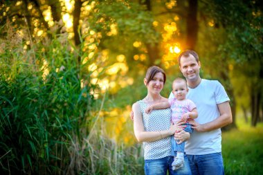 ailede bir dinlenme parkta vardır.