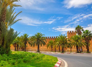 Fas'ta çevreleyen sur