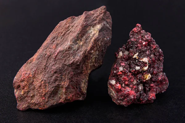 Mineral zinober renk