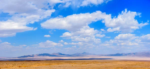 Desierto en la parte central de Irán — Foto de Stock