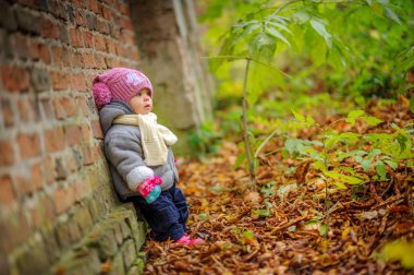 Bebek güzel bir sonbahar Park