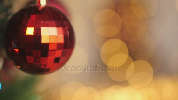 Decoraciones Navideñas Árbol Navidad Sobre Fondo Luces Brillantes — Vídeos de Stock