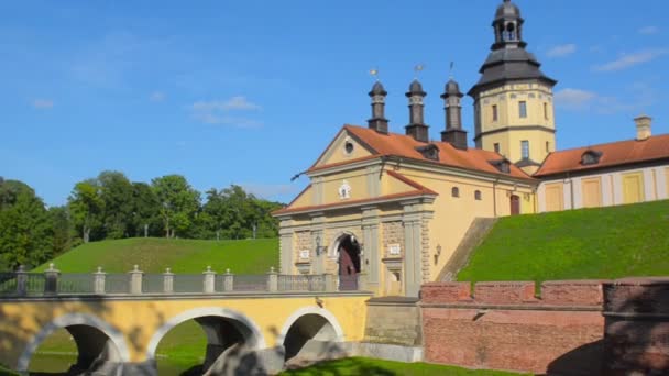 Палац Парку Містечку Несвіжі Яскравий Сонячний День — стокове відео