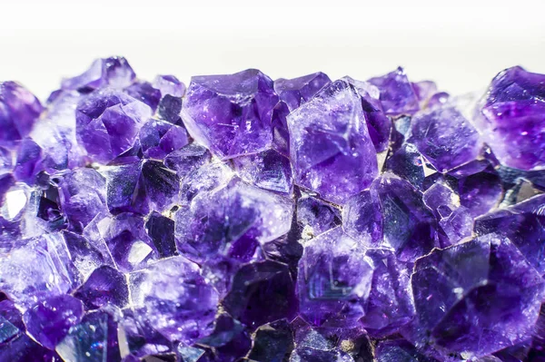 紫晶晶体晶洞 — 图库照片