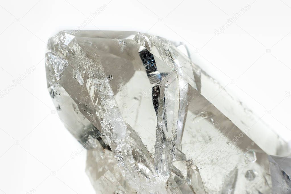 Transparent quartz crystal