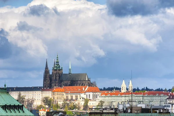 Prague castelo paisagem — Fotografia de Stock
