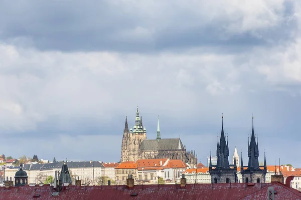 Castelo de Praga panorama — Fotografia de Stock