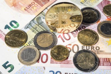 BTC Bitcoin ve Euro sikke ve notlar