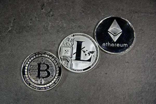 BTC Ltc Eth Bitcoin Litecoin Ethereum paraları