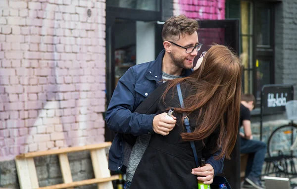 Genç aşk intallinn