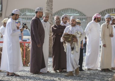 Nizwa keçi ve cettle açık artırmada