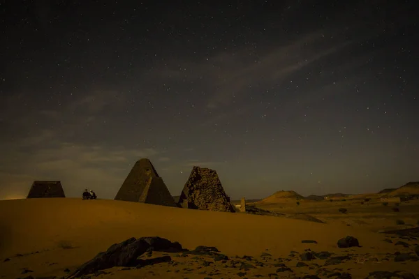수단에 Meroe 피라미드 — 스톡 사진