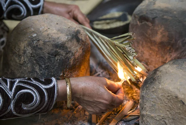 omani Bayan yapma yangın