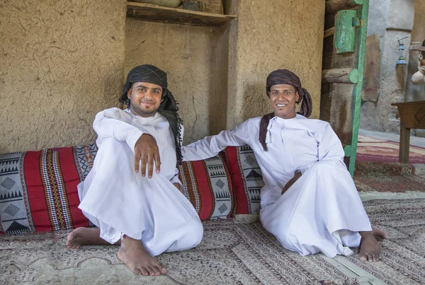 Dois homens omani — Fotografia de Stock