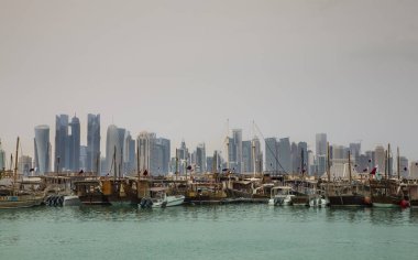 Geleneksel dhows su