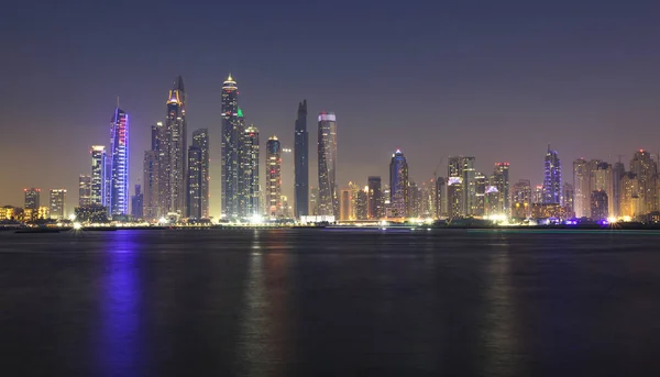 Paesaggio urbano di Dubai Marina — Foto Stock