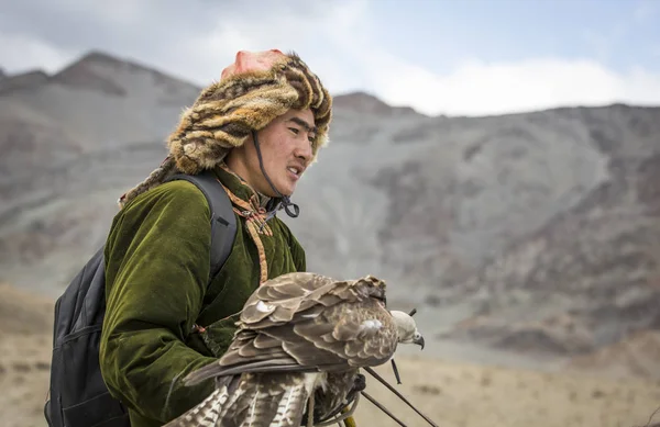 Cazador de águila de Bayan Ulgii — Foto de Stock