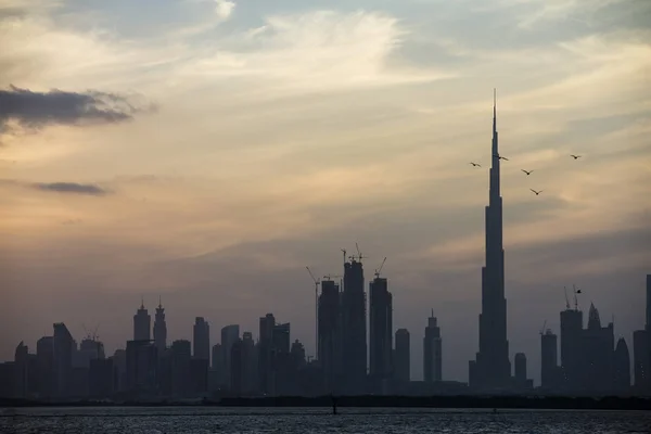 Skyline di Dubai al tramonto — Foto Stock