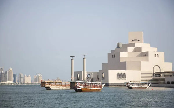 Traditionelle Dhows in doha — Stockfoto