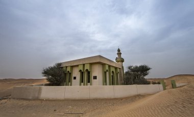 terk edilmiş bir vllage Camii