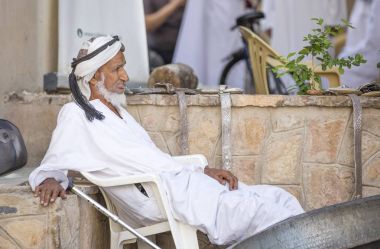 adam satan bakır yemekleri pişirme