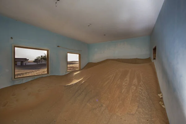 Casa abandonada no deserto de Liwa — Fotografia de Stock