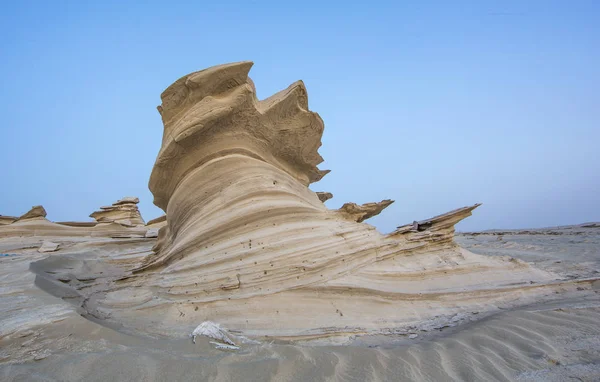 Homok formációk sivatagban közelében Abu Dhabi — Stock Fotó