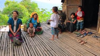 MuuN kabile insanlar Myanmar