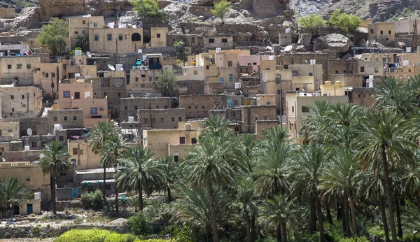 Village dans les montagnes d'Oman — Photo