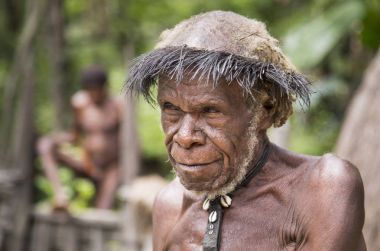 Dani kabile ihtiyar bir köyde