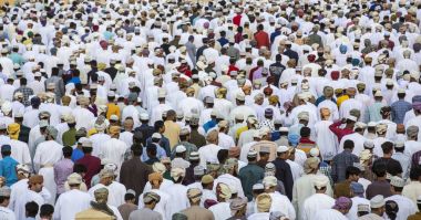 Eid al Bayramı Nizwa, dua erkek