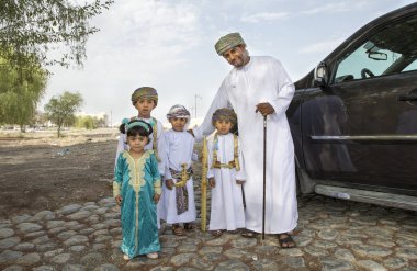Omani adam ve çocuk