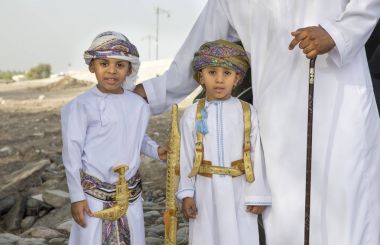 Omani adam ve çocuk